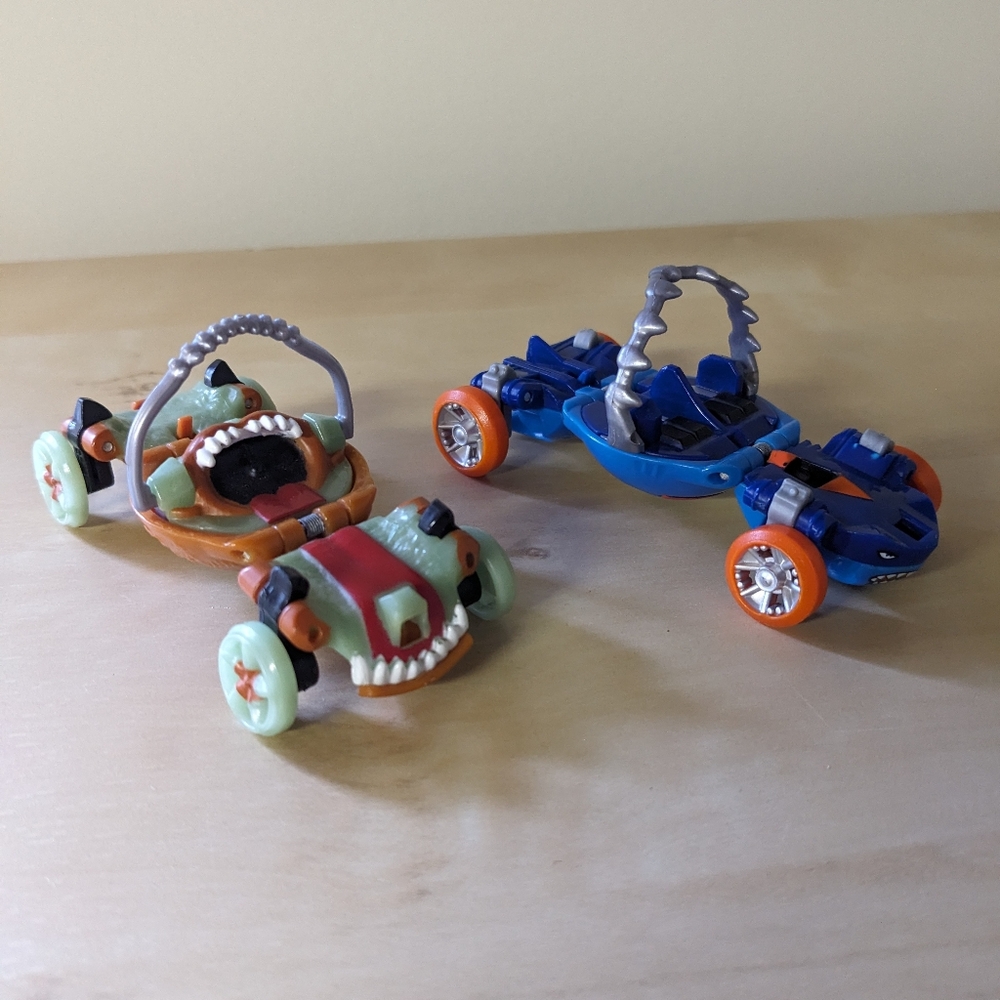 2012 Mattel Hot Wheels Ballistiks Chum Chaser & Saber Toy Lot Transforming Ball